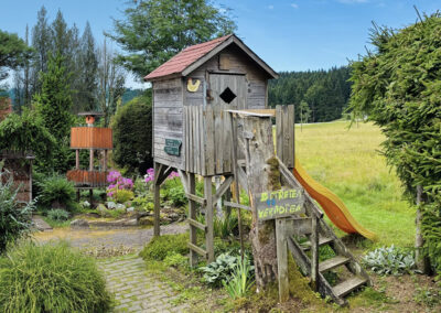 Spielplatz im Garten der Ferienwohnung Spindler